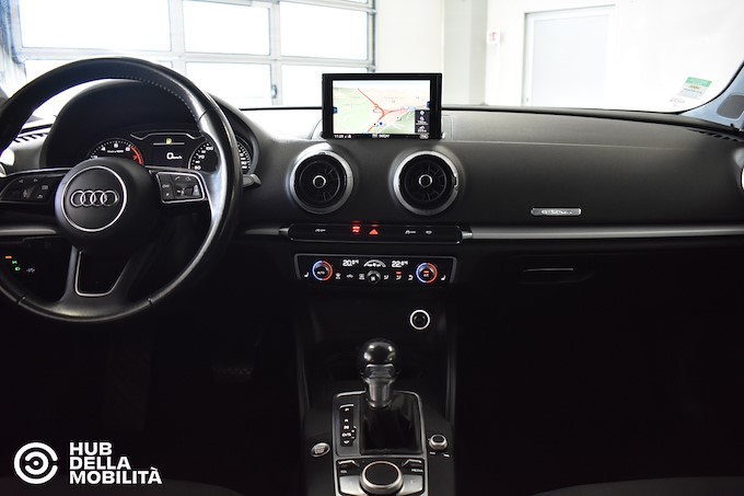 AUDI A3 SPB 1.4 TFSI S tronic g-tron